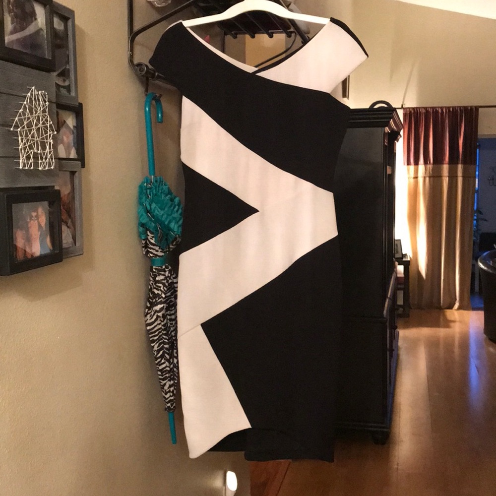 Black & White Dress 👗 Size 10